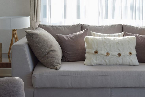 Các kỹ thuật trang trí đệm ghế giúp chiếc ghế sofa của bạn bớt nhàm chán